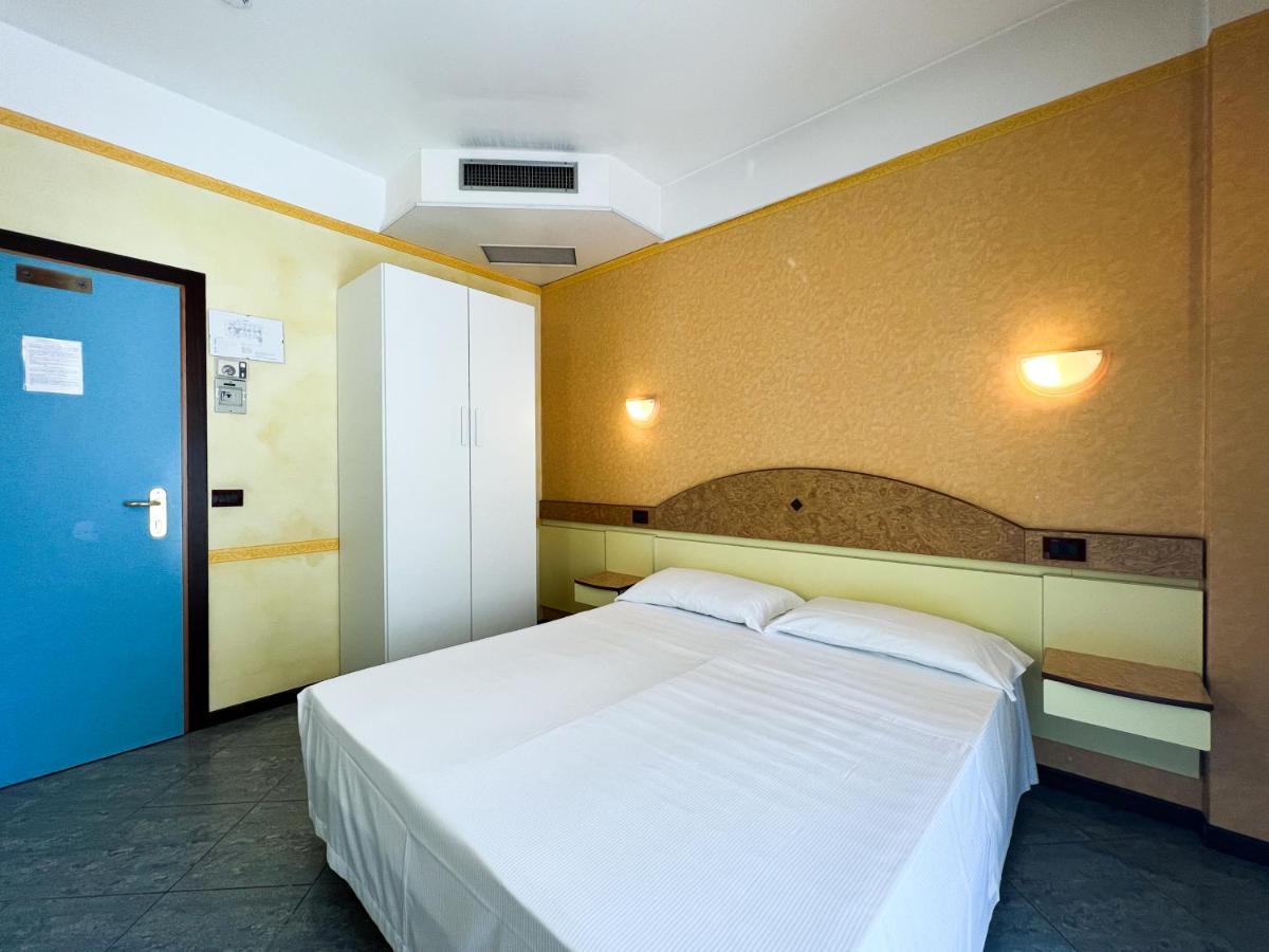 Hotel Soleblu Rimini Zewnętrze zdjęcie