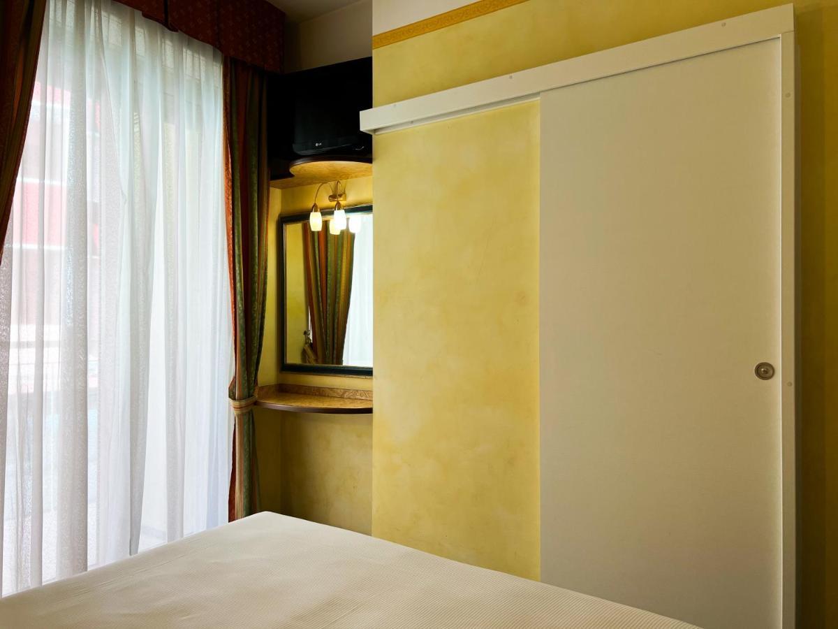 Hotel Soleblu Rimini Zewnętrze zdjęcie