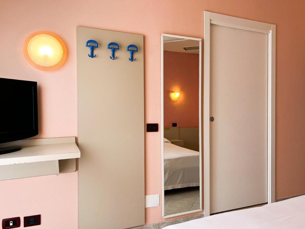 Hotel Soleblu Rimini Zewnętrze zdjęcie